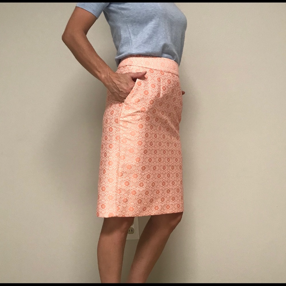 Banana Republic jacquard pencil skirt